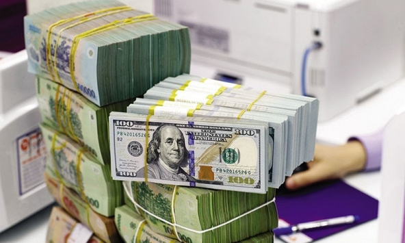 Giá USD hôm nay 18/3: Lên giá sau nhiều tín hiệu giá cả tăng