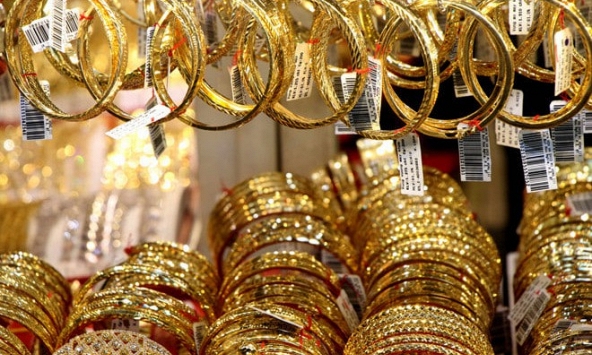 Giá vàng hôm nay 20/3: Tăng nhẹ lên trên 81 triệu đồng/lượng