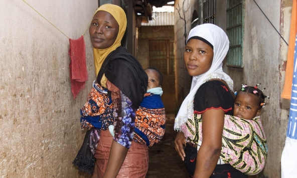 Thế giới đối mặt với thách thức về 'tương lai mức sinh thấp'