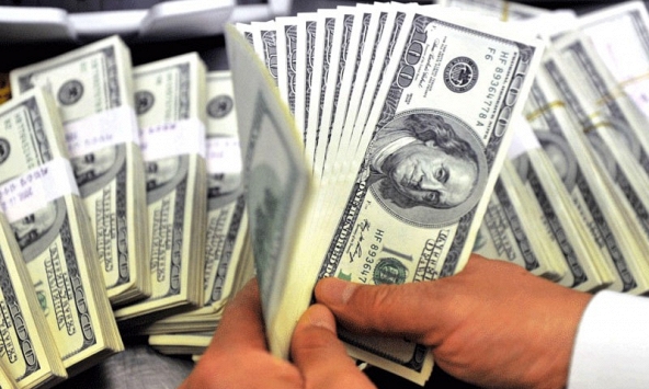 Giá USD hôm nay 22/3: DXY tăng vượt mốc 104