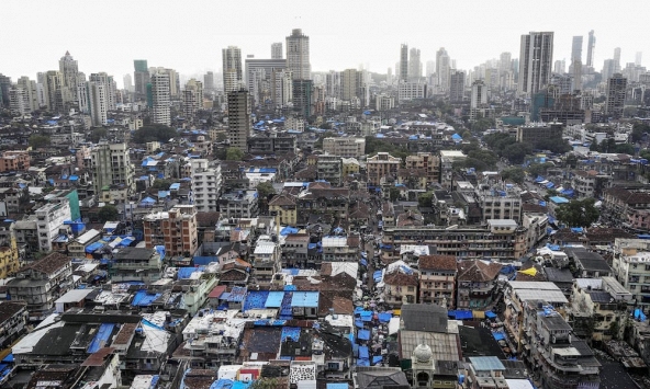 Sự khác biệt giữa câu chuyện tăng trưởng và thực tế của Ấn Độ