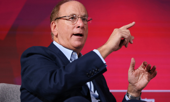 CEO BlackRock: Vàng mang lại rất ít lợi ích cho nền kinh tế và nhà đầu tư Ấn Độ