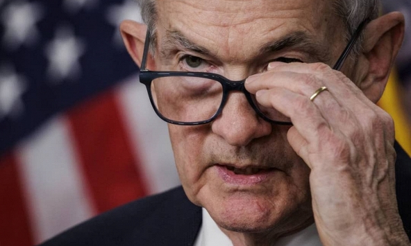 Chủ tịch Fed khẳng định không vội hạ lãi suất