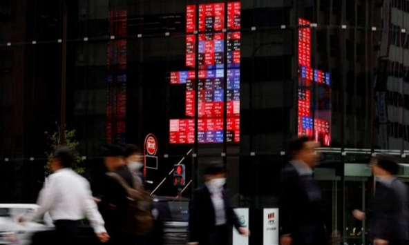 Tiền lương thực tế của Nhật Bản giảm tháng thứ 23 liên tiếp trong tháng 2