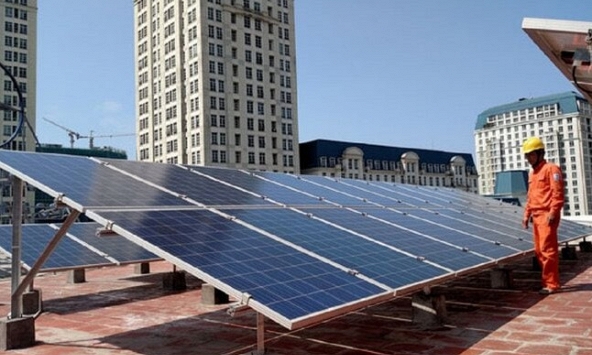 Cho phép bán điện mặt trời mái nhà dư thừa lên lưới