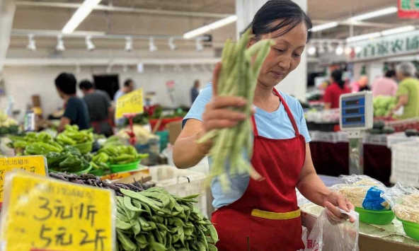 Giá tiêu dùng của Trung Quốc chậm lại, lo ngại giảm phát