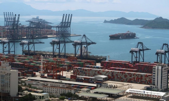 Xuất nhập khẩu tháng 3 của Trung Quốc giảm, vượt xa dự báo