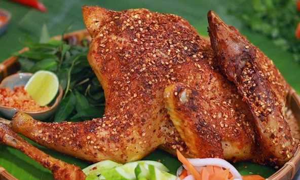 Món ngon mỗi ngày: Gà nướng muối ớt vị cay nồng thơm phức