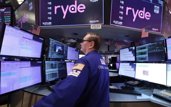 S&P 500 tiếp tục giảm sau cảnh báo của Chủ tịch Fed