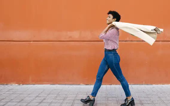 Những người thành công không bao giờ sử dụng 5 cụm từ độc hại này với bản thân