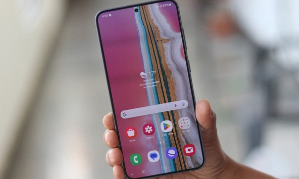 Những điện thoại Galaxy sẽ được cập nhật Android 15 với OneUI 7?