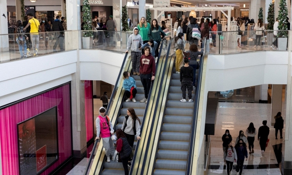 GDP Mỹ tăng 1,6% trong quý 1, thấp hơn dự báo