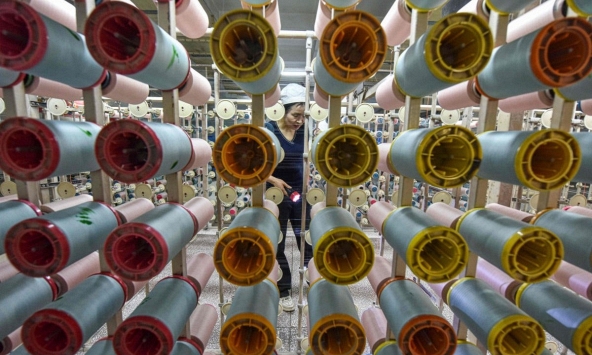 Đồng Nhân dân tệ không được các nhà xuất khẩu Trung Quốc ưa chuộng vì lo ngại mất giá