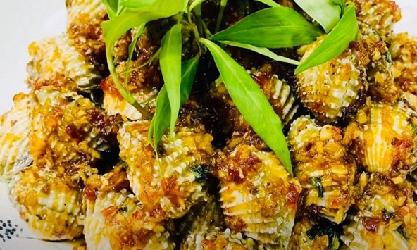 Món ngon mỗi ngày: Sò huyết xào bơ tỏi thơm ngon, bổ dưỡng ai cũng thèm