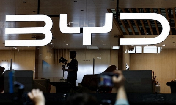 Cuộc chiến giành 'công nghệ xa xỉ' ở Trung Quốc khi xe điện ngày càng thông minh hơn và rẻ hơn