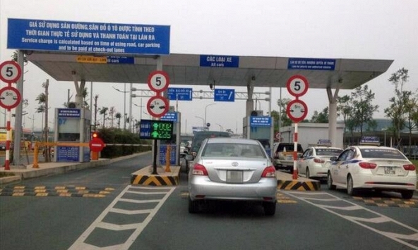 Đồng loạt thu phí không dừng tại 5 sân bay từ 5/5