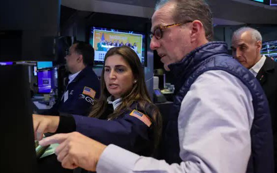 Dow Jones có chuỗi tăng dài nhất kể từ tháng 12/2023