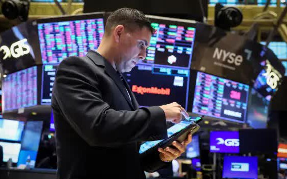 Chứng khoán Mỹ 'xanh' 6 phiên liên tiếp, trở lại mốc 39.000 điểm