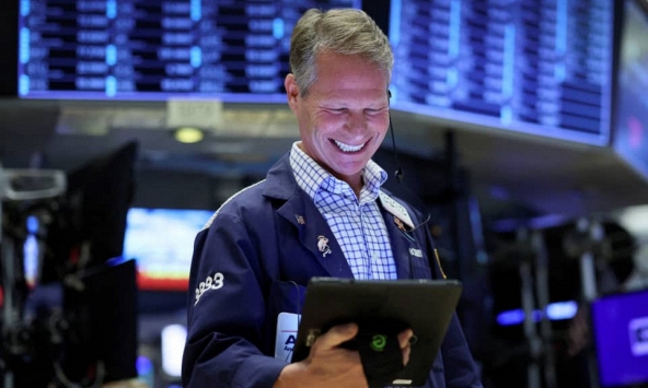 Dow Jones tăng phiên thứ 7 liên tiếp