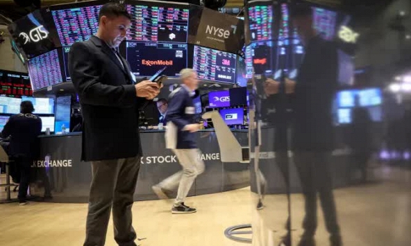 Dow Jones đạt chuỗi 8 ngày tăng điểm trước báo cáo lạm phát quan trọng