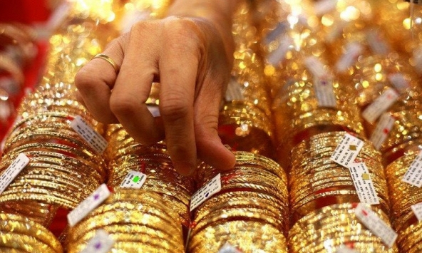 Giá vàng hôm nay 14/5: Thế giới giảm mạnh