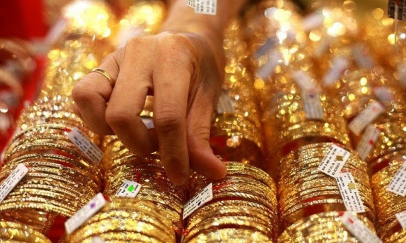 Giá vàng hôm nay 15/5: Tiếp đà giảm về quanh 89 triệu đồng/lượng
