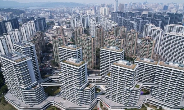 Đầu tư bất động sản của Trung Quốc giảm kéo theo hoạt động kinh tế tháng 4