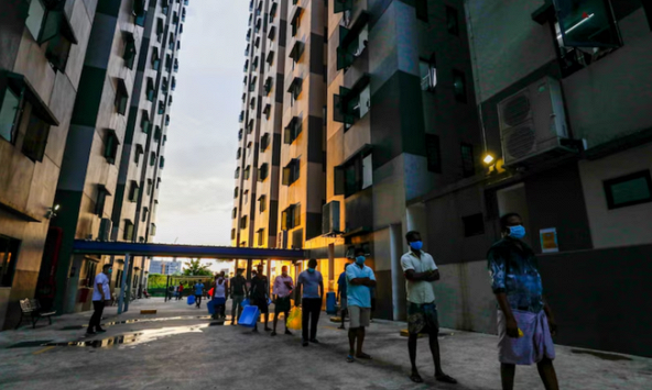 Singapore đối mặt với làn sóng COVID-19 mới