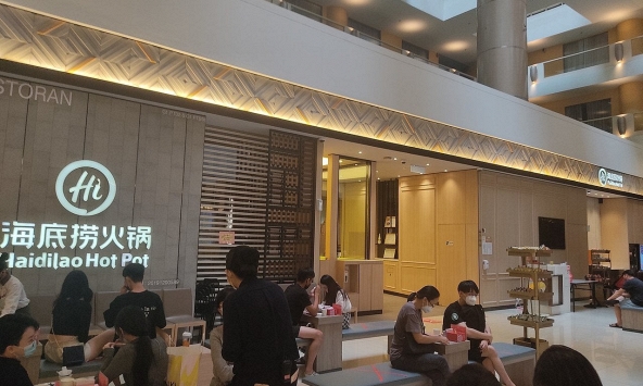 Lẩu Haidilao đạt doanh thu gần 2 triệu USD/ngày, giá cổ phiếu tăng vọt