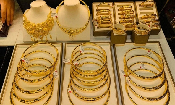Giá vàng hôm nay 21/5: Vàng SJC chạm mốc 91 triệu đồng/lượng