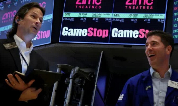 GameStop tăng vọt sau khi thu về 933 triệu USD từ việc bán cổ phiếu