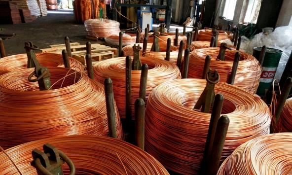 Nút cổ chai đồng sắp xuất hiện có thể làm chệch hướng quá trình chuyển đổi năng lượng