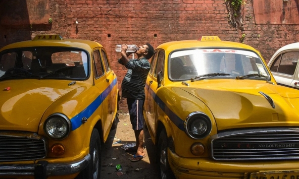 Nhiệt độ thủ đô Ấn Độ tăng cao kỷ lục