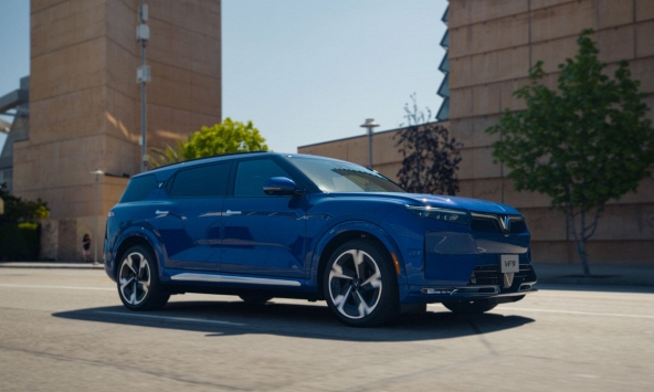 VinFast công bố chính sách chăm sóc đặc biệt cho dòng xe cao cấp VF 9