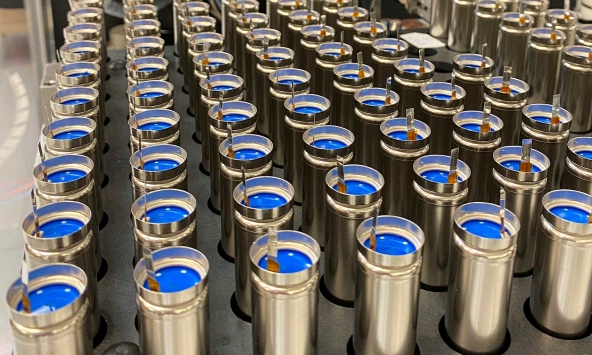 Trung Quốc tăng tốc phát triển pin thể rắn với sự hỗ trợ tài chính của chính phủ