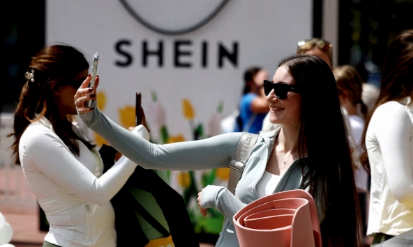 Shein tăng giá trước IPO