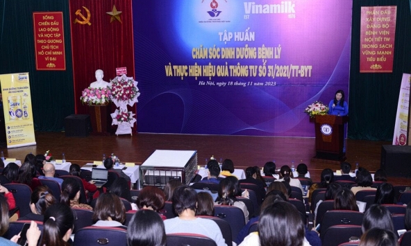 Vinamilk cùng đội ngũ điều dưỡng nâng cao hiệu quả chăm sóc sức khỏe cộng đồng