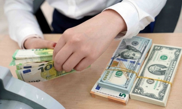 Giá USD hôm nay 18/6: Thế giới suy giảm