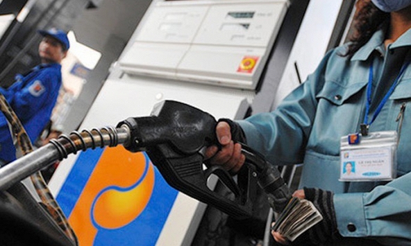 Ngày mai, giá xăng có khả năng tăng lần thứ 3 liên tiếp?