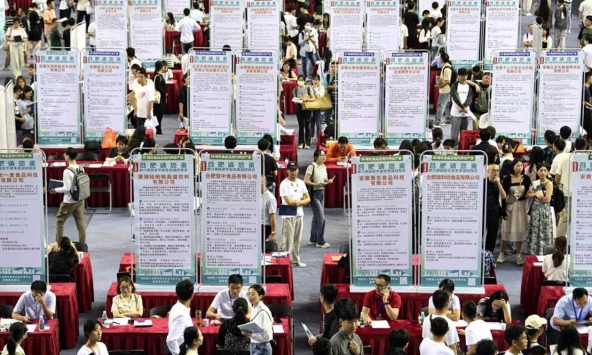 Thị trường việc làm Trung Quốc đang 'khắc nghiệt' hơn bao giờ hết