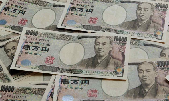 Nhiều gia đình Nhật Bản tăng cường đầu tư ra nước ngoài, gây sức ép lên đồng yên