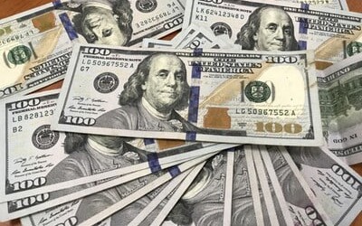 Giá USD hôm nay 2/7: Tiếp đà đi lên