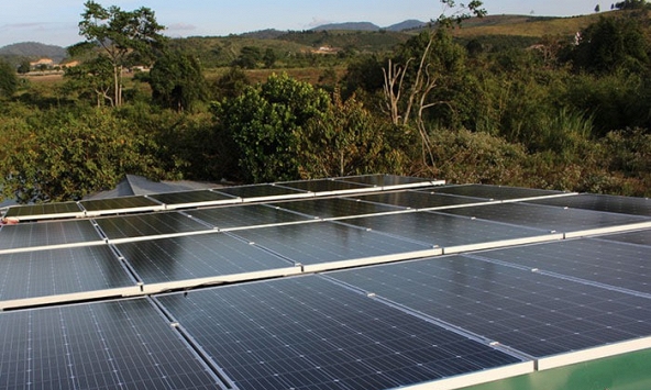 Điện mặt trời mái nhà dư thừa không được bán quá 10% công suất lên lưới