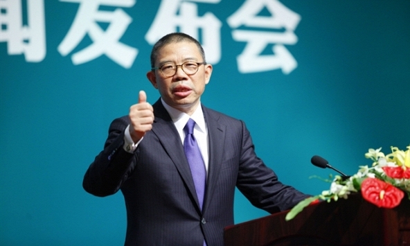 Ông chủ của đế chế nước đóng chai mất 'ngôi vị' giàu nhất Trung Quốc