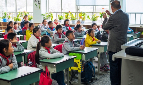 Tỷ lệ sinh giảm mạnh, hàng loạt trường học ở Trung Quốc phải đóng cửa