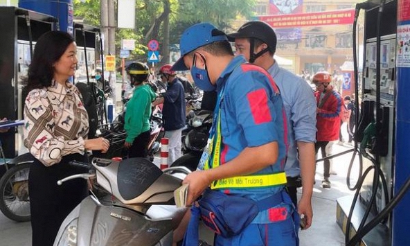 Giá xăng dầu tăng trở lại sau 5 kỳ giảm liên tiếp 