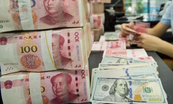 Đồng nhân dân tệ của Trung Quốc 'lên đỉnh' 14 tháng trong khi chứng khoán tăng vọt