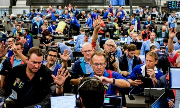 Cổ phiếu Nvidia lao dốc hơn 8% mặc dù doanh số bán hàng đạt kỷ lục