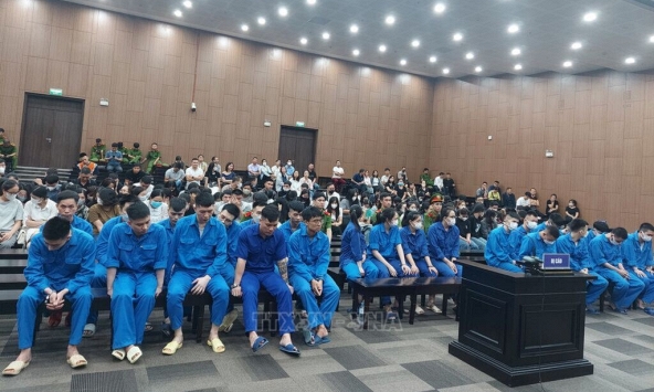 Cho vay lãi gần 2.200 %/năm, 135 bị cáo lĩnh án tù