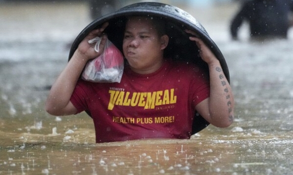 Siêu bão Yagi đổ bộ vào miền Nam Trung Quốc